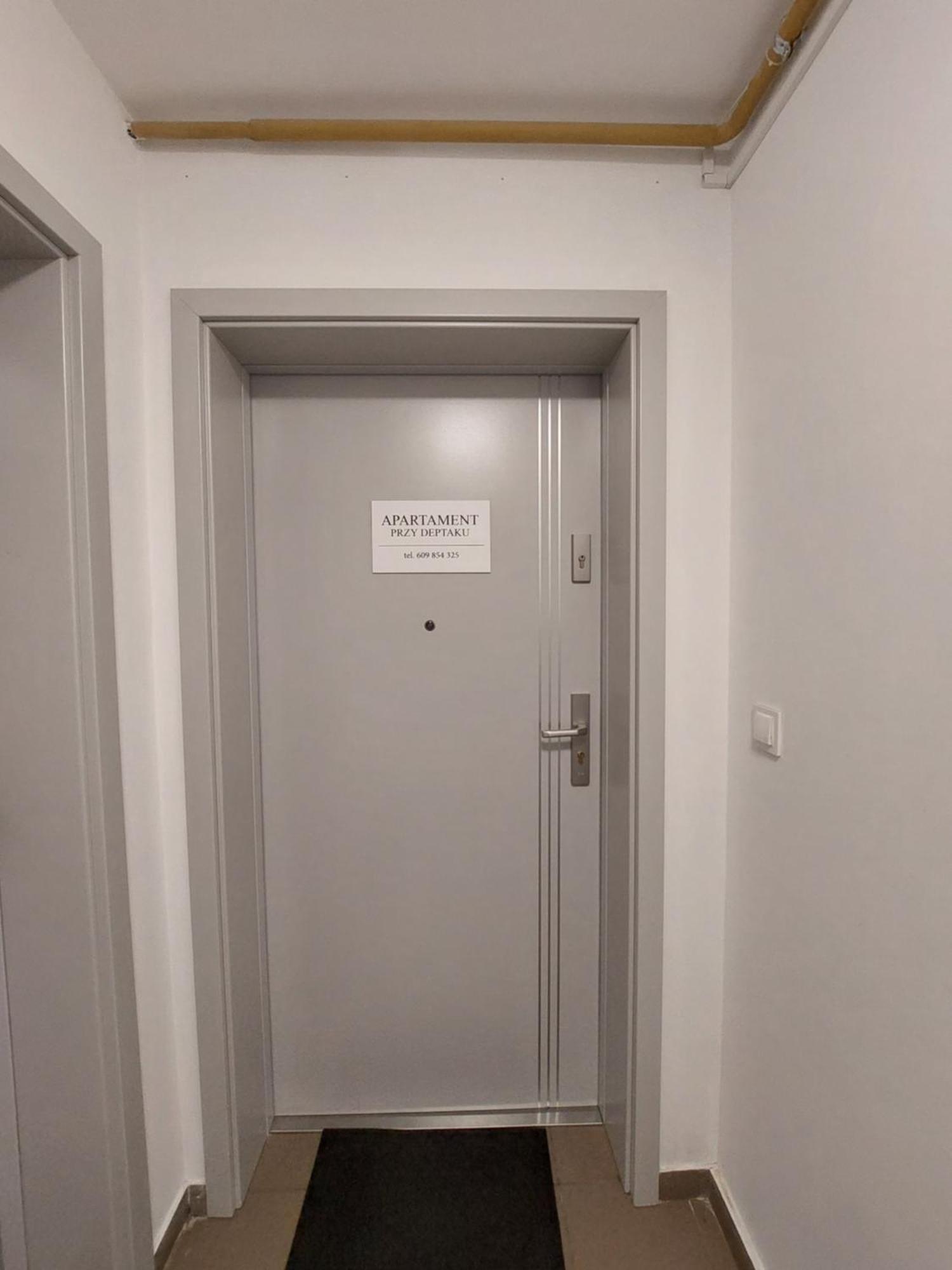 Przy Deptaku Apartment โนวิซอนช์ ภายนอก รูปภาพ